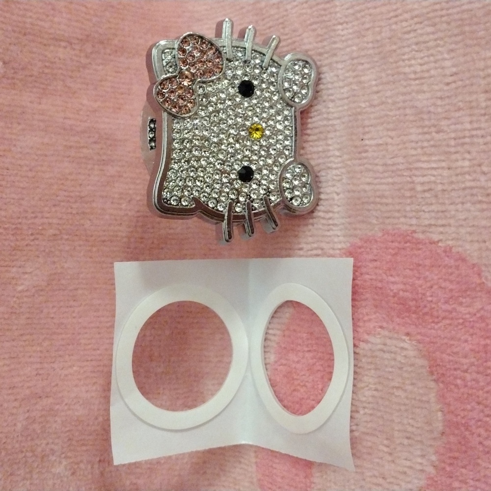 Hello Kitty Car/Truck Starter Button Protective Cover - Picture 6 of 9
